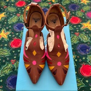 Size 6 Fluevog Bop from Twist Family